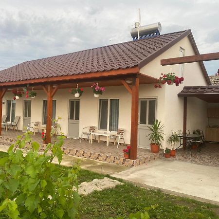 Houses By The Sea Ваду Экстерьер фото
